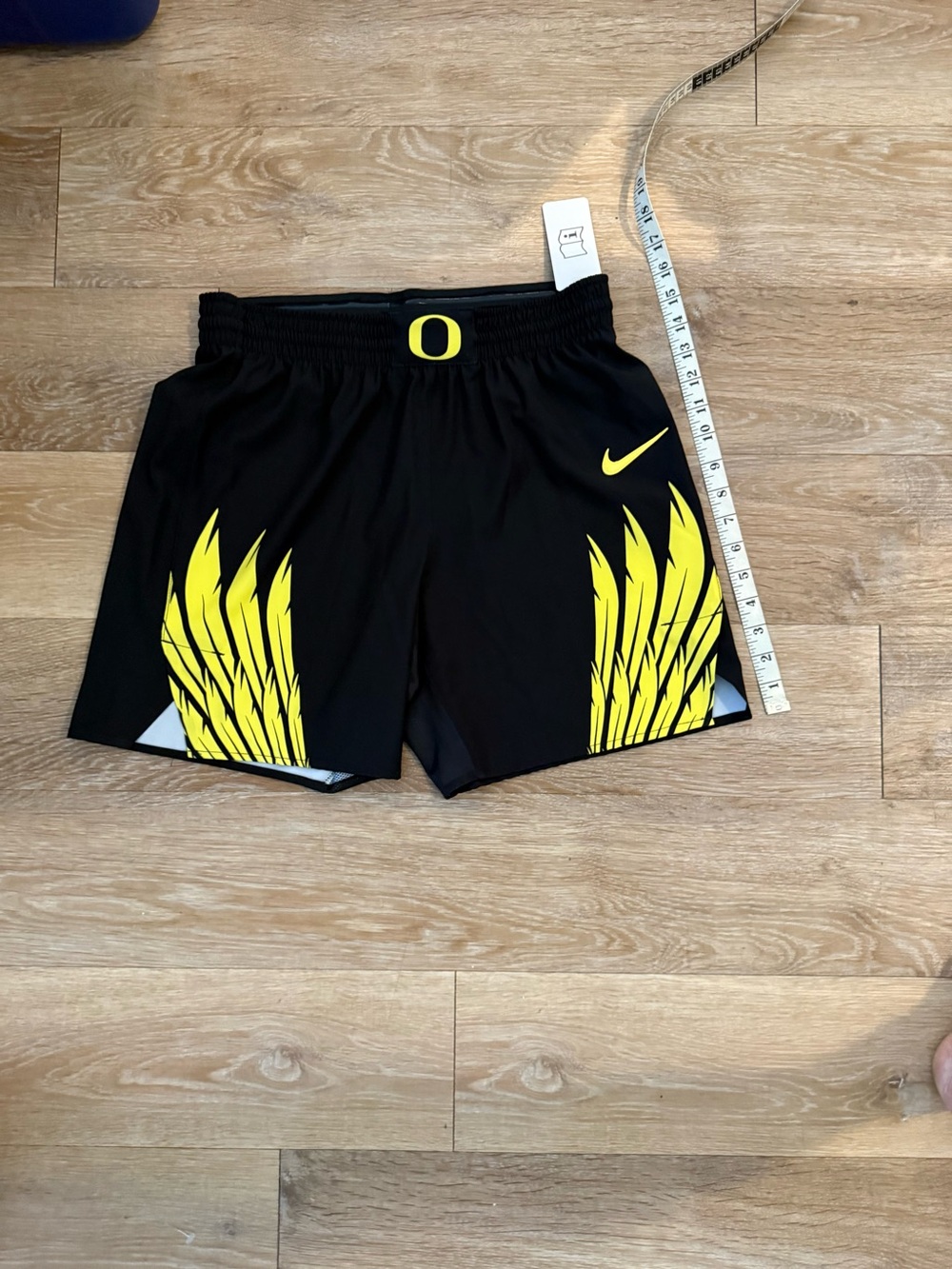 Rare Nike Shorts Womens Medium Black Oregon Ducks Untouchable Basketball Wings.